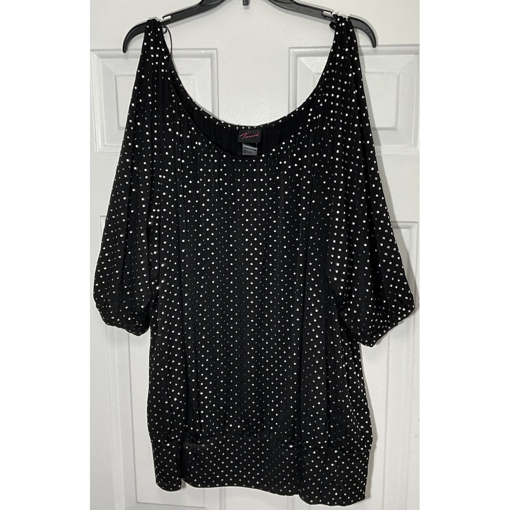 Torrid Black Tunic Studded Cold Shoulder Round Neck Pullover Blouse Size 4 US 26